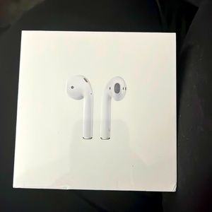 Apple AirPods 2nd Generation